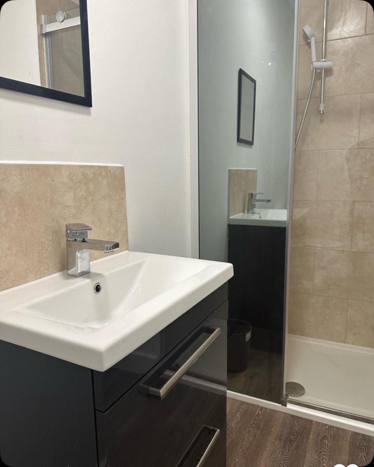 The Luxe By Waggoner Aparts 2 Bedroom! Μπράντφορντ Εξωτερικό φωτογραφία